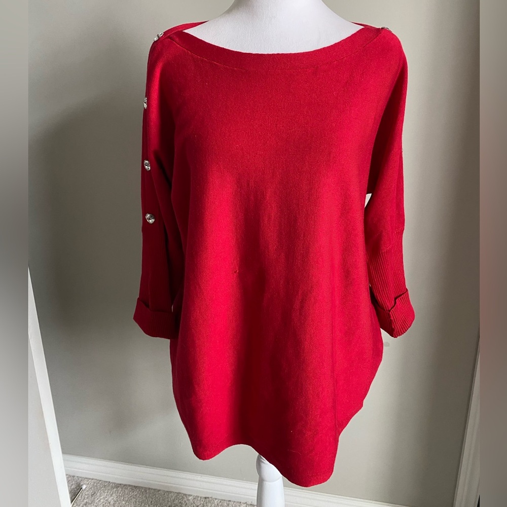 Cable & Gauge Red Button-Trim Boatneck Sweater 3/4 Cuff Sleeve